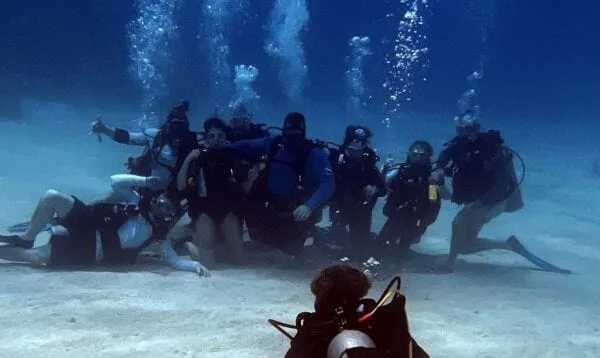 Roatán's reef near West End, a short taxi from the Isla Tropicale cruise port